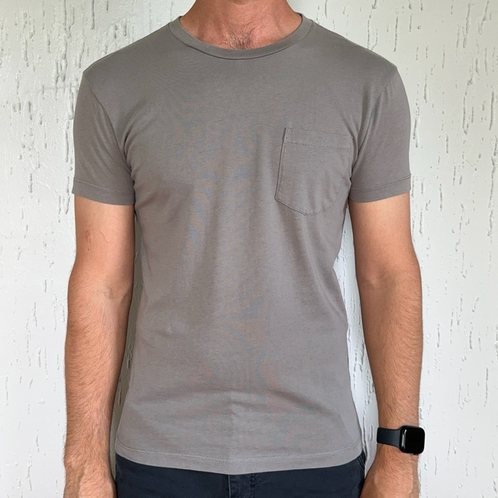 J. Crew Factory Men’s Slim Washed Short Sleeve Pocket Tee Small Stone